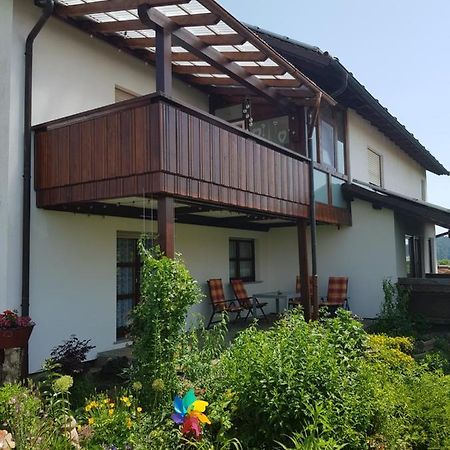 Apartamento Isoldes Ferienparadies Heiligkreuzsteinach Exterior foto